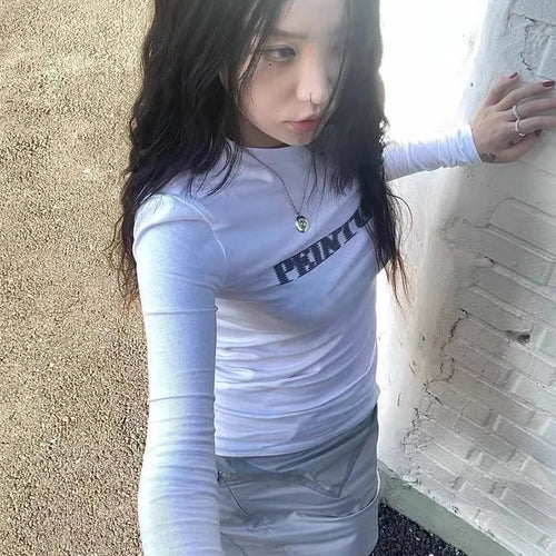 Load image into Gallery viewer, Grunge Letter Print T-shirt Korean Fashion Long Sleeve Tee Shirt Vintage Japanese Harajuku Slim Tops Kpop Streetwear Y2k
