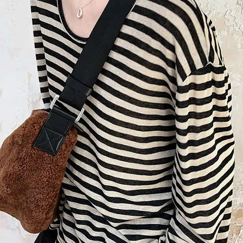 Load image into Gallery viewer, Women Apricot Striped Color-block Big Size Casual T-shirt New Round Neck Long Sleeve Fashion Spring Autumn 2025 1DH6803
