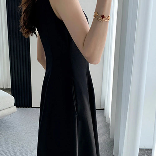 Load image into Gallery viewer, French Style Black Spaghetti Strap Female Dresses Summer Slim Waist Elegant Evening Women&#39;s Dresses Birthday Party Dress
