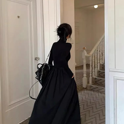 Load image into Gallery viewer, Women's New French Vintage Black Slim Temperament High-grade Temperament Knit Dress Autumn Winter Elegant Party Long Dress Trend
