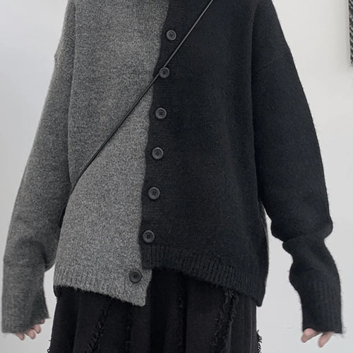 Load image into Gallery viewer, Color-block Big Size Knitting Cardigan Sweater Loose Fit --Neck Long Sleeve Women New Fashion Autumn Winter 2025 1DF2470
