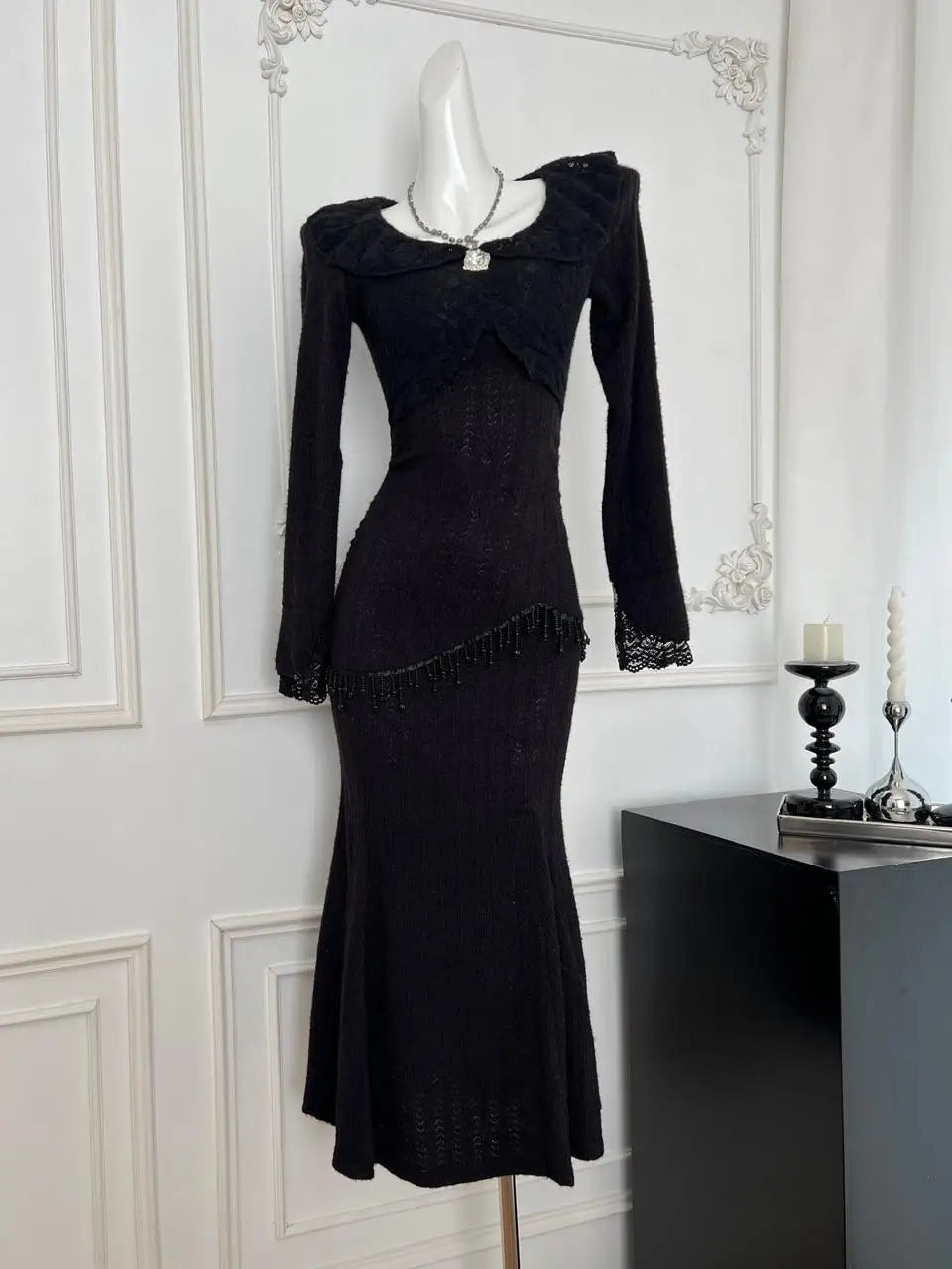 French Retro Women Beige Lace Long Sleeved Tassels Festival Party Dress Autumn Winter Black Slim Ruffles Package Hip Dress Trend