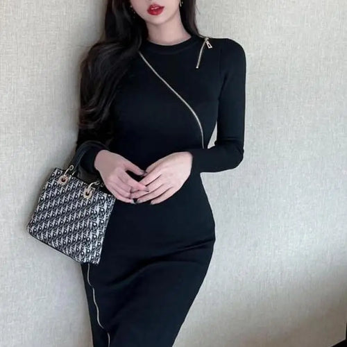 Load image into Gallery viewer, Autumn Black Sexy Club  Round Neck Zipper Dress Women A Line Casual Streets 2023 New Long Sleeved Party Slim Knit Hip Wrap Dress
