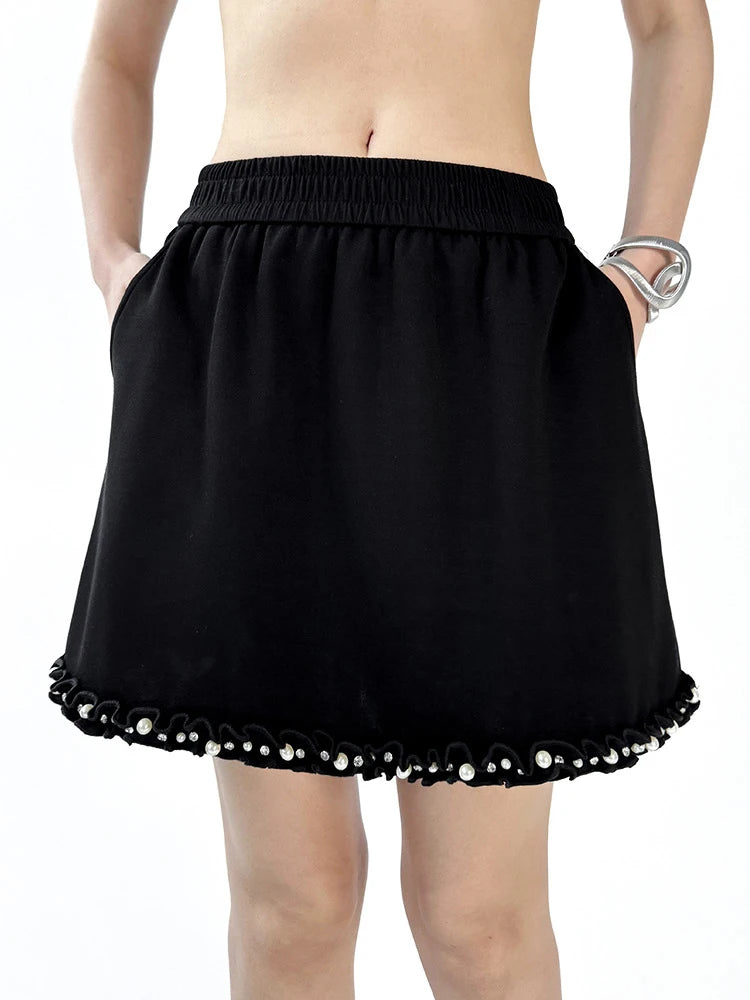 Black Pearled T-shirt Mini Skirt Two Pieces Suit New Round Neck Short Sleeve Women Fashion Spring Summer 2025 1DJ1124