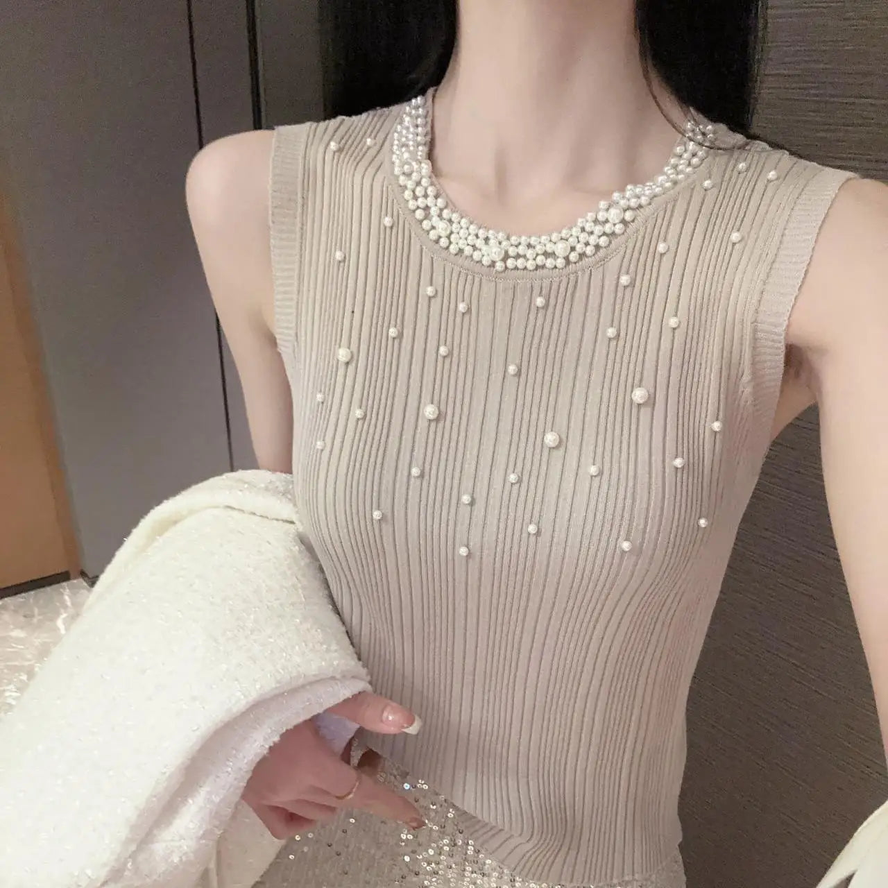 Vintage Solid Pearl Beaded Vest Women Sexy Club Elegant Chic Knitwear 2024 Summer Sleeveless O-neck Slim Tank Tops Popular Trend