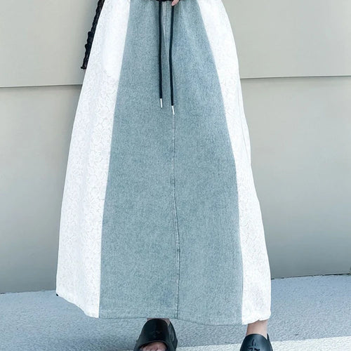 Load image into Gallery viewer, High Elastic Waist Black Denim Lace Color-block A-line Half-body Skirt Women Fashion Tide New Spring Autumn 2025 1DJ0847
