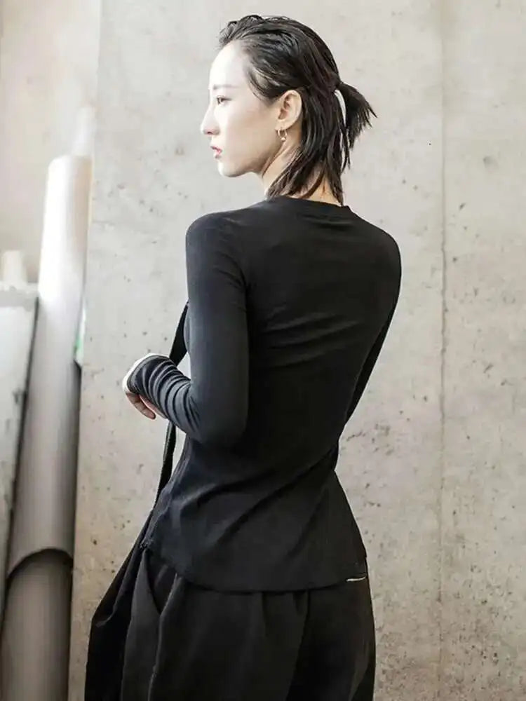 Women Burr Split Joint Asymmetrical Temperament T-shirt New Round Neck Long Sleeve  Fashion Tide  Spring Autumn 2025 1H312