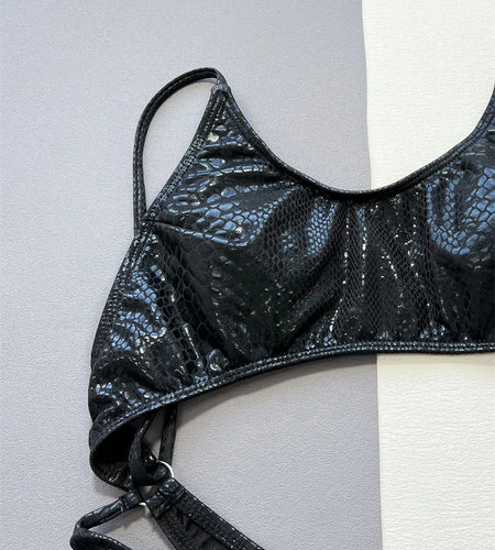 Black Hollow Out One Piece Swimsuit 2024 Sexy Swimwear for Women Brazilian Bathing Suit Cut Out Monokini