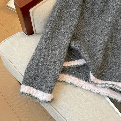 Load image into Gallery viewer, French Fashion Autumn Winter Beige Red Patchwork Elegant Short Sweater Women's 2024 New Grey Round Neck Long Sleeved Knitted Top
