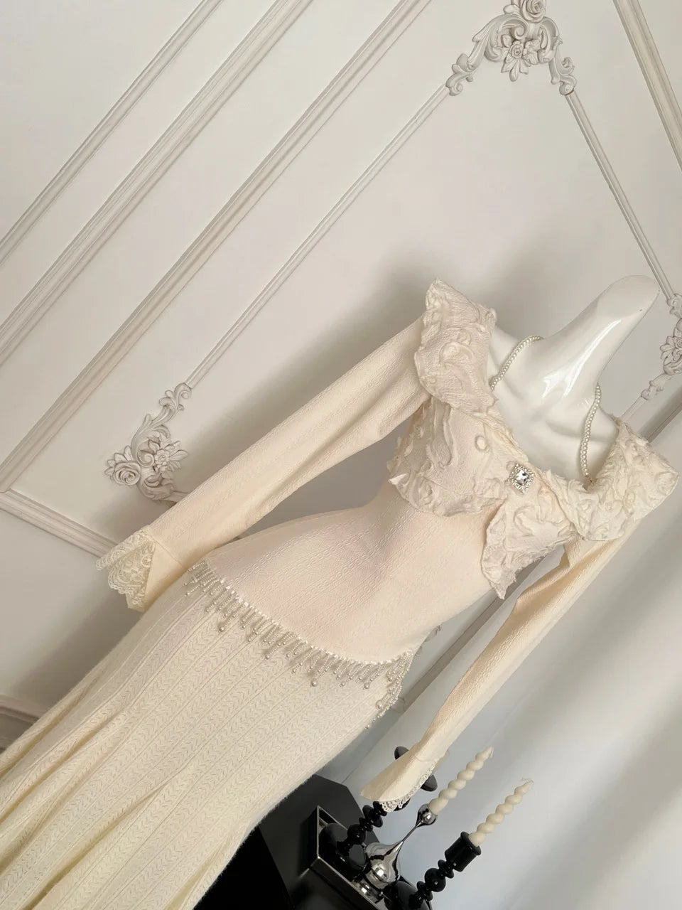 French Fashion Women's Beige Lace Tassel Long Sleeve Ruffles Dress 2024 Autumn Vintage New High Waist Pleated Fishtail Dresses