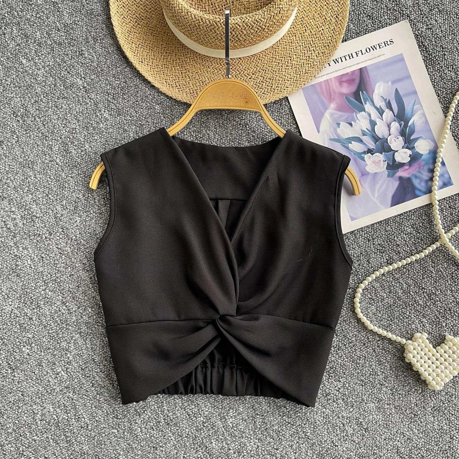 Women Clothing Summer Black V-neck Short Vest Ladies Casual Versatile White Sleeveless Pleated Tank Tops Simplicity Popular Chic