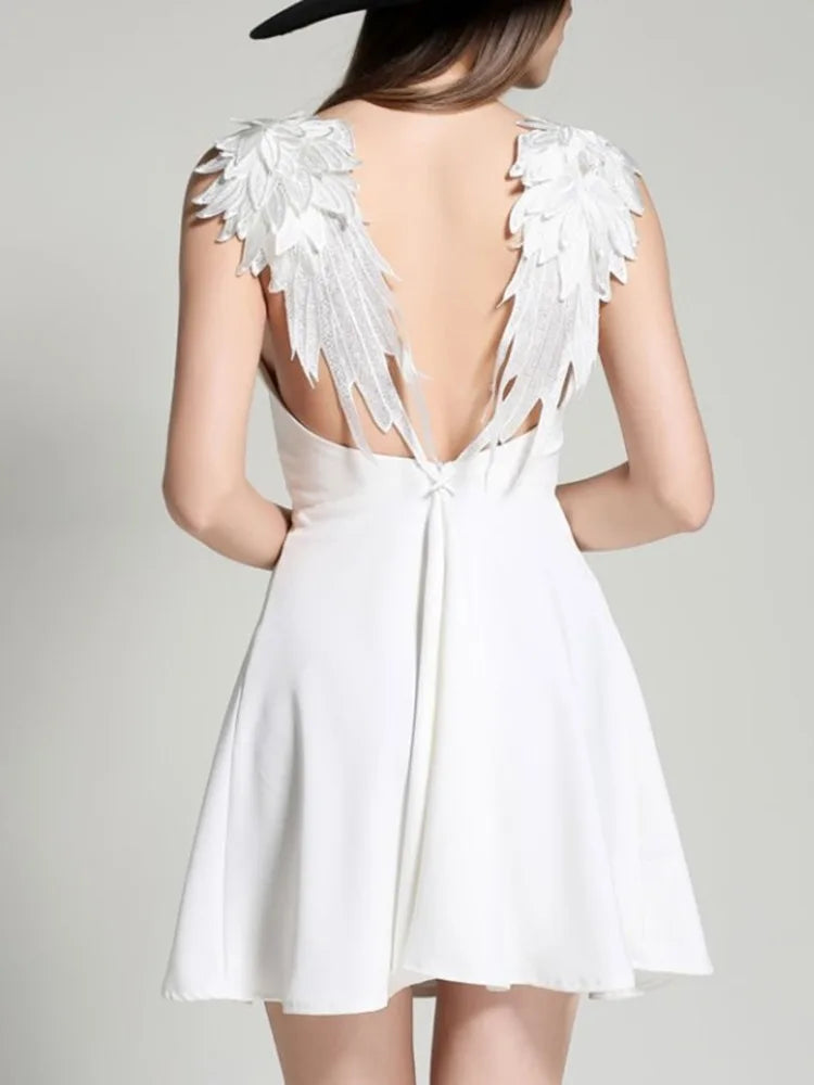 Elegant Spaghetti Strap Slimming Short Skirt For Women Autumn Collection 2024 Sexy Wings Lace Strap Mini Skirt Partywear