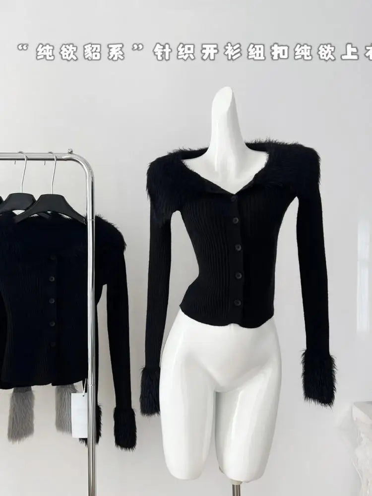 Retro Black Plush Neck Long Sleeved Cardigan Sweater Women Grey Festival Casual Versatile Short Knit Tops 2024 Autumn Winter New