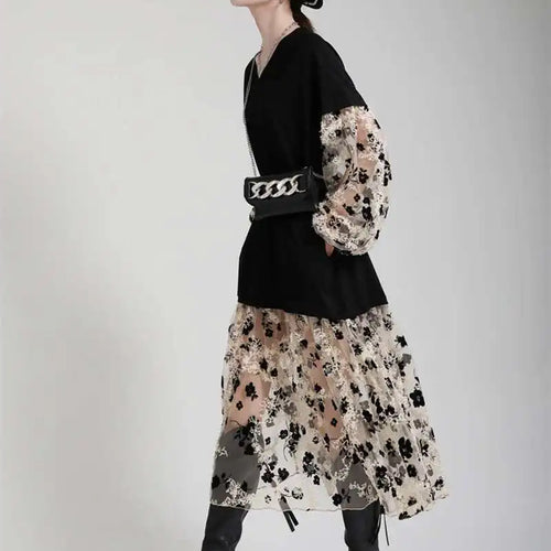 Load image into Gallery viewer, Women Pattern Printed Perspective Big Size Dress New V-Neck Long Sleeve Loose Fit Fashion Tide Spring Autumn 2025 1DE3176
