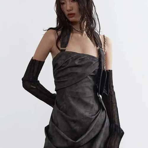 Load image into Gallery viewer, Women Gray Shaped Pleated Pu Leather Long Elegant Strapless Dress New Sleeveless Fashion Tide Spring Autumn 2025 1DH4724
