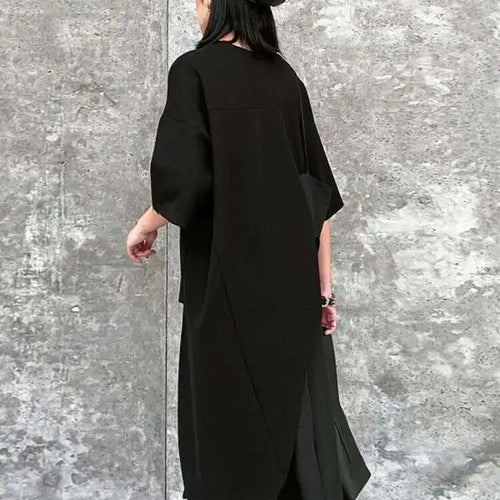 Load image into Gallery viewer, Black T-shirt Pleated Irregular Half-body Skirt Two Pieces Suit New Round Neck Women Fashion Spring Summer 2025 1DH5042
