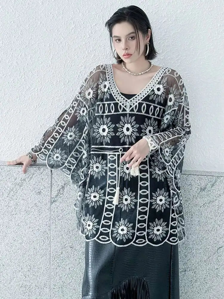 Women Black Lace Hollow Out Big Size Blouse New V-Neck Long Batwing Sleeve Shirt Fashion Tide Spring Autumn 2025  1DJ0786