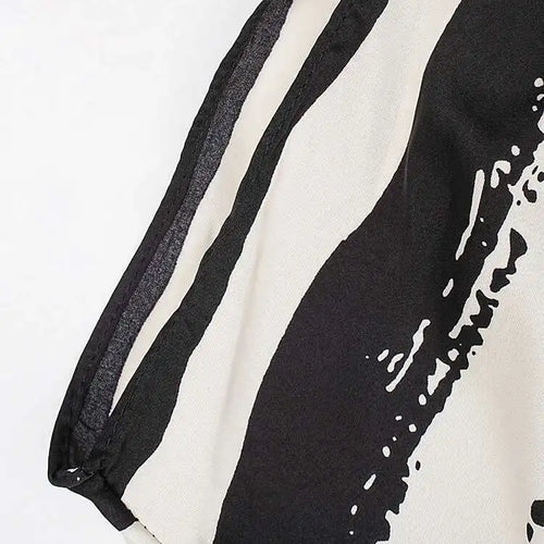 Load image into Gallery viewer, Women Beige Striped Printed Belted Elegant Midi Dress New V-Neck Sleeveless Fashion Tide Spring Summer 2025 CPG1504
