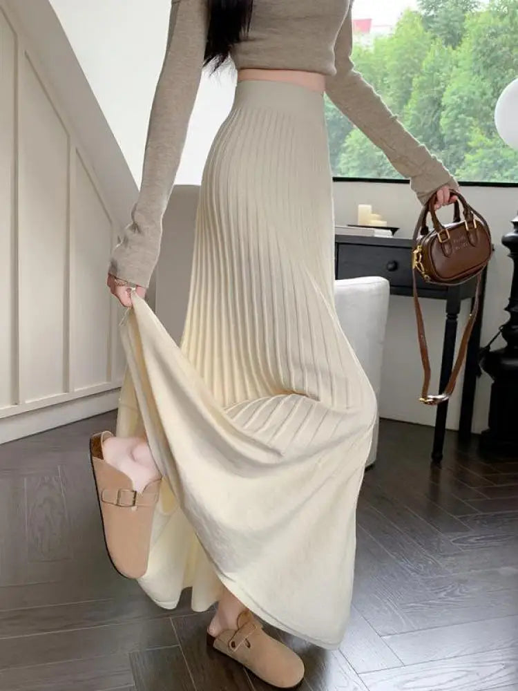 Autumn Winter Women's Black Elastic High Waist Skirt Korean Version Retro Beige Elegant Vacation Party Pleated A-line Long Skirt