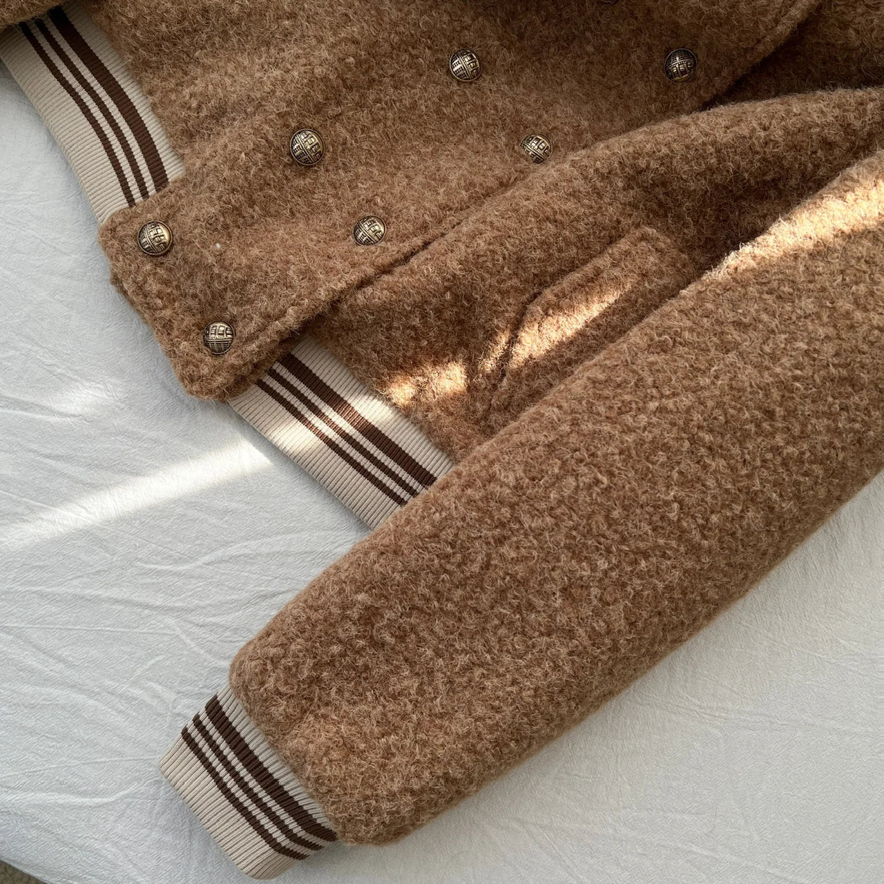 French Vintage Women's Brown Patchwork Elegant Holiday Short Woolen Coat Autumn And Winter Double-breasted Cotton Jacket Popular