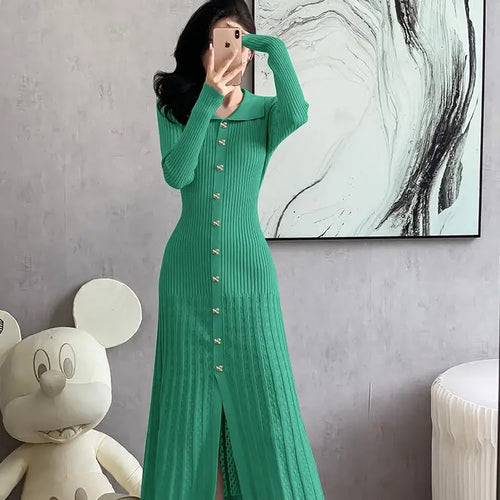 Load image into Gallery viewer, Autumn 2024 New Women's Black Beige Single Breasted Knitted Long Dress Green Elegant Office Lady Long Sleeve Pleated Dress Trend
