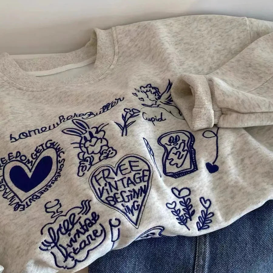 Korean Fashion Women's Gray Embroidered Round Neck Short Sweatshirts Autumn Long Sleeves Vacation Pullovers Tops Casual Popular