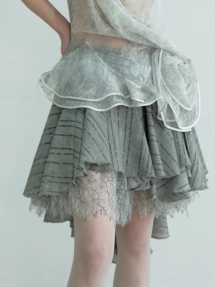 Low Waist Gray Lace Irregular Spliced Pleated Mini Half-body Skirt Women Fashion Tide New Spring Autumn 2025 1DJ0689