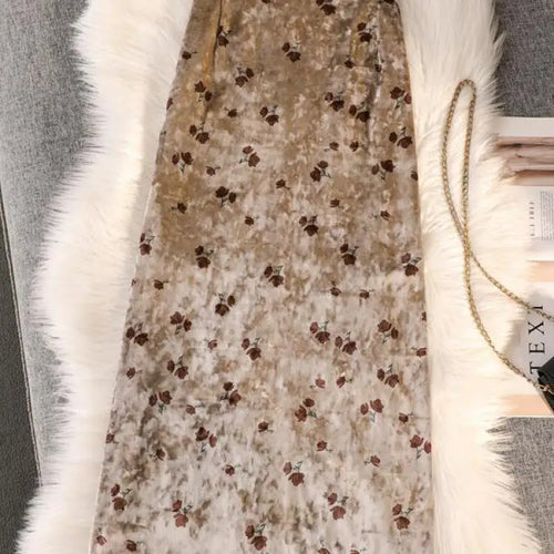 Load image into Gallery viewer, Women's Spring Autumn New Print Gold Velvet Slim Split Package Hip Skirts Ladies High Waist A-line Pleated Skirt Vintage French
