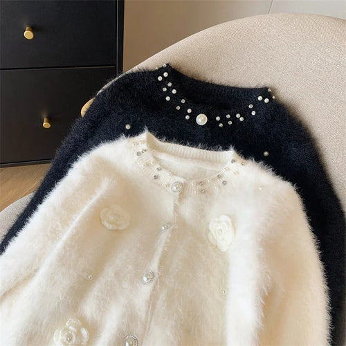 Load image into Gallery viewer, Autumn Winter Sweet Vintage Black White Pearl Knitted Cardigan Top French Fashion Women Single Breasted Long Sleeve Mink Sweater
