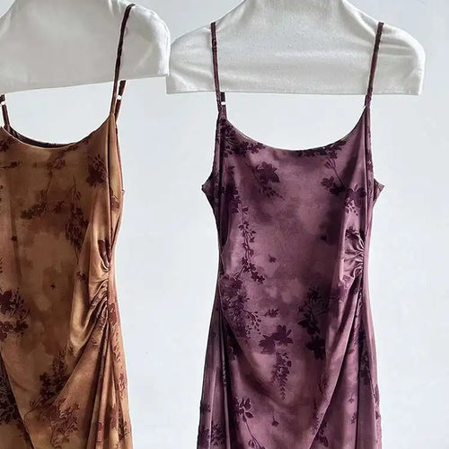 Load image into Gallery viewer, Women Brown Printed Vintage Long Spaghetti Strap Dress New Round Neck Sleeveless Fashion Tide Spring Summer 2025 1DJ0289
