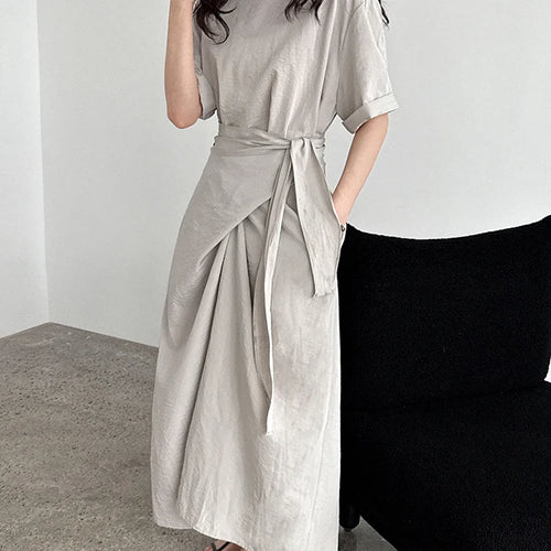 Load image into Gallery viewer, Women Navy Blue Cross Bandage Big Size Elegant Midi Dress New Round Neck Short Sleeve Fashion Spring Summer 2025 1DJ1359
