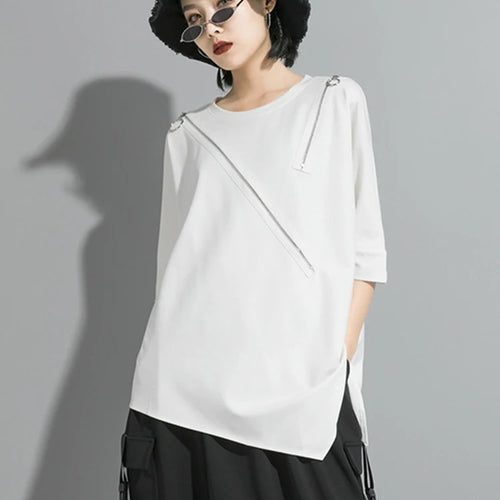 Load image into Gallery viewer, Women Black Asymmetrical Sittch Big Size T-shirt New Round Neck Long Sleeve  Fashion Tide  Spring Autumn 2025 1S185
