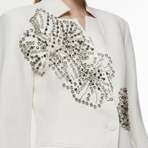 Load image into Gallery viewer, Solid Spliced Diamonds Luxurious Blazers for Women V Neck Long Sleeves Patchwork Button Temperament Blazer Female
