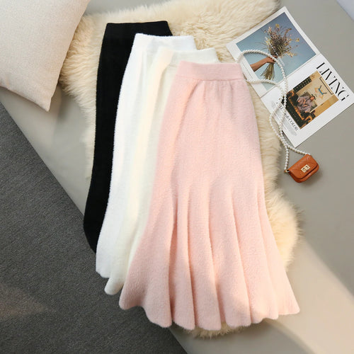 Load image into Gallery viewer, French Fashion Vintage Women Solid Ruffle Edge Knitted Fishtail Long Skirt 2024 Autumn Winter Elegant High Waist Pleated Skirts
