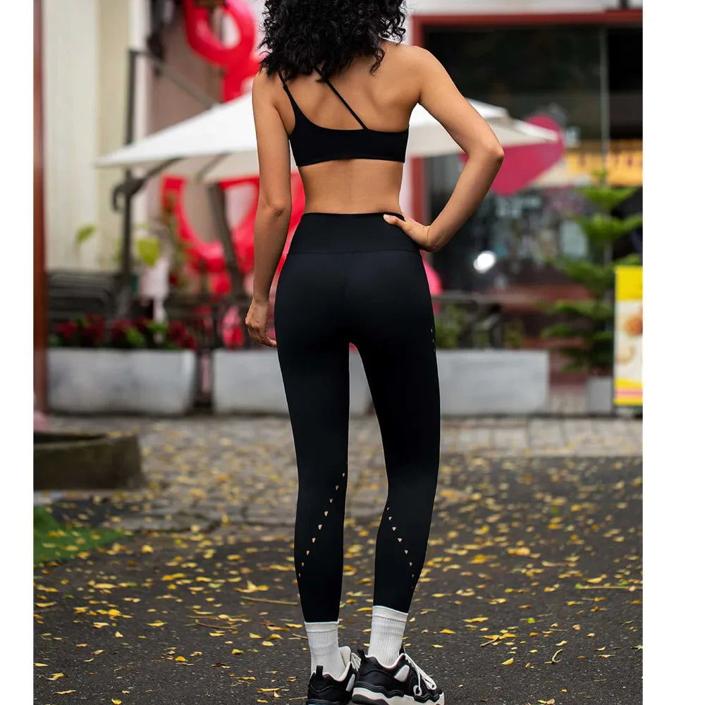 Slim Fit Yoga Pants Triangle Hole High Waist Pilates Training Breathable Quick-Drying Leggings Workout