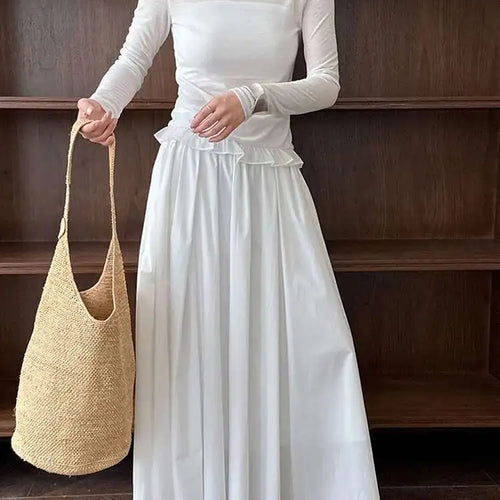 Load image into Gallery viewer, Women Black White Plain Color Ruffles Hem Thin T-shirt New Round Neck Long Sleeve Fashion Tide Spring Autumn 2025 1DJ0815
