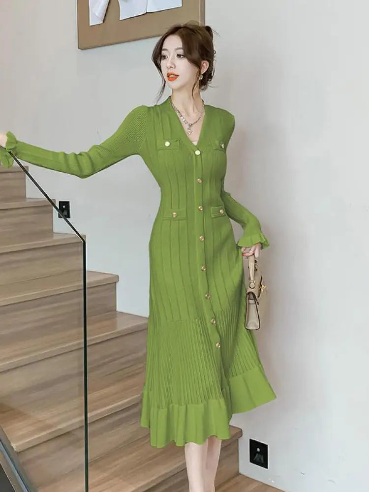 Autumn French Solid V-neck Elegant Ruffles Knit Dress Women Slim Long Sleeve Single Breast Fishtail Dress 2024 New Fashion Trend