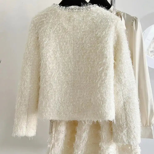 Load image into Gallery viewer, Autumn Winter Vintage White Long Sleeves Single Breasted Coat French Fashion Women Elegant Pearl Round Neck Short Jacket Popular
