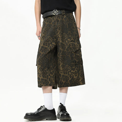 Load image into Gallery viewer, Streetwear Trendy Leopard Print Cargo Pants Summer New Camouflage Big Pocket Design Male Shorts Wide Leg 9C6628
