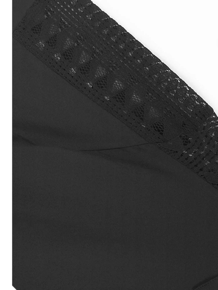 Women Black Lace Hollow Out Big Size Elegant Blouse New Lapel Half Sleeve Shirt Fashion Tide Spring Summer 2025 1DJ1110