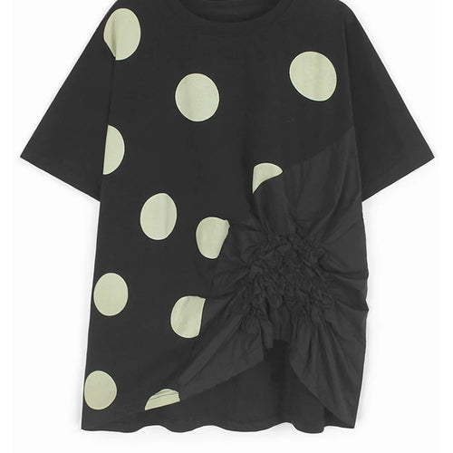 Load image into Gallery viewer, Women Gray Dot Printed Irregular Pleated Big Size T-shirt New Round Neck Short Sleeve Fashion Spring Summer 2025 1DJ1130
