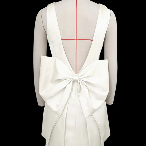 Load image into Gallery viewer, Backless Bow Sexy Mini Dress Women Robe Fashion Solid O Neck Sleeveless High Waist Club Party Elegant Dress Clubwear
