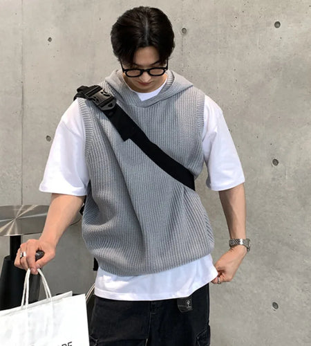 Korean Style Men's Vest Hooded Knitting Casual Sleeveless Pullover Tops Loose Male Clothing Fashion Summer 9C6426