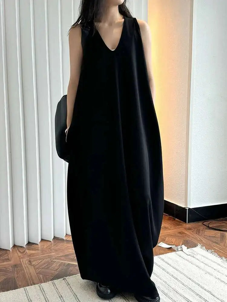 Women Black Brief Irregular Shaped Pocket Long Elegant Dress New V-Neck Sleeveless Fashion Tide Spring Autumn 2025 1DH9419