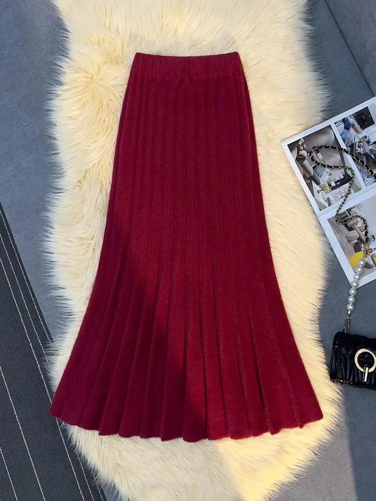 Autumn Winter Women's Black White Elegant Knitted Long Skirt Red Elastic High Waist Party Wrap Hip Pleated Fishtail Skirts 2024