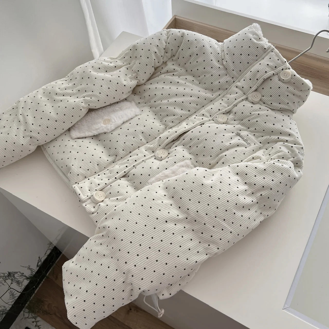 Korean 2024 New Casual Women Beige Dot Cotton Padded Jacket Winter Warm Short Single Breasted Zipper Down Coat Thick Streetwear