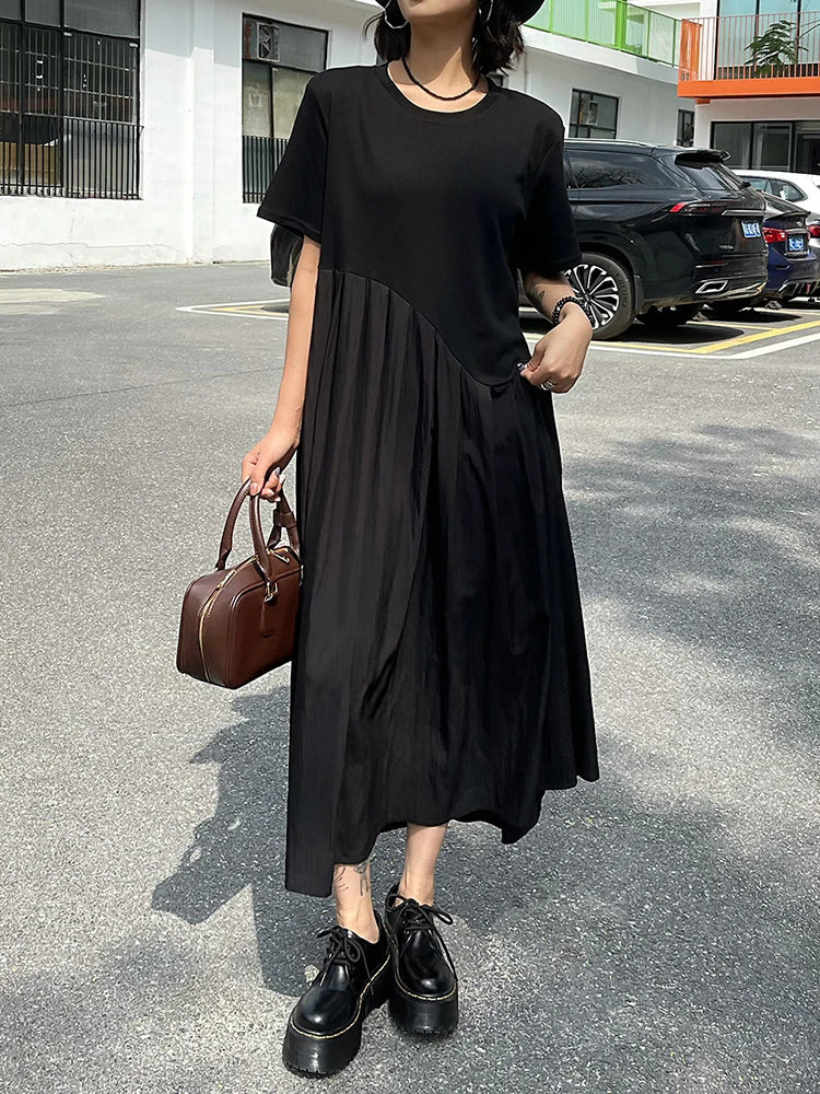 Women Black Irregular Pleated Big Size Midi Dress New Round Neck Short Sleeve Fashion Tide Spring Summer 2025 1DJ0851