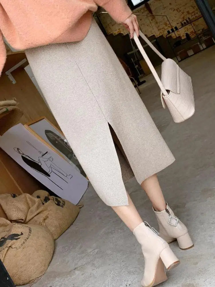 Korean Version Black Elegant Office Ladies Knitted Long Skirt Women Autumn Winter Beige High Waist Split Half Skirts Fashion New