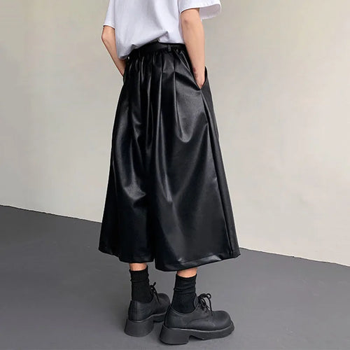 Load image into Gallery viewer, Men&#39;s PU Leather Shorts New American Style Wide Leg Solid Color Men Bottoms Male Trendy Loose Seven Quarter Pants 9W1521
