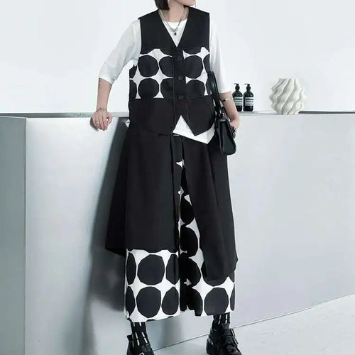 Load image into Gallery viewer, Big Size Black Dot Vest Wide Leg Pants Two Piece Suit New V-Neck Sleeveless Women Fashion Tide Spring Autumn 2025 1DJ1039
